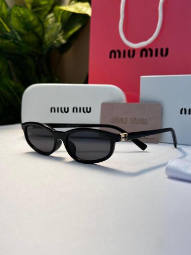 نظارة miu miu إطار أسود - عدسة أسود