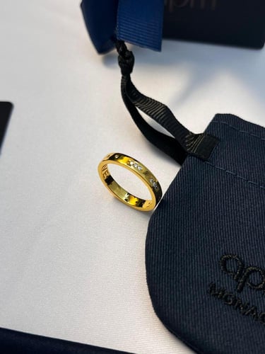 خاتم apm love الذهبي