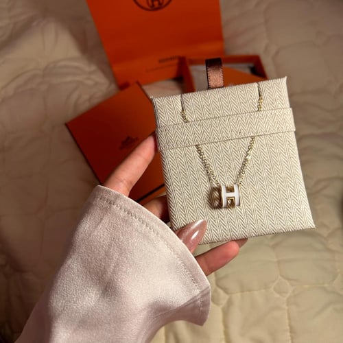 سلسال HERMES معدن ذهبي أبيض