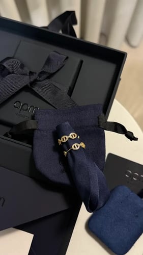 حلق مايلي مارين apm ذهبي