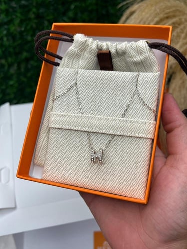 سلسال HERMES معدن فضي