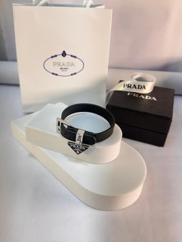 إسوارة Prada ملون