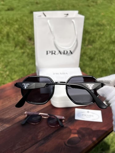 نظارة PRADA لونين