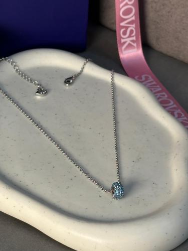 سلسال سوارفيسكي فضي كريستالة زرقاء