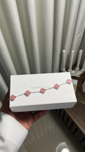 إسوارة Van cleef فضي - وردي