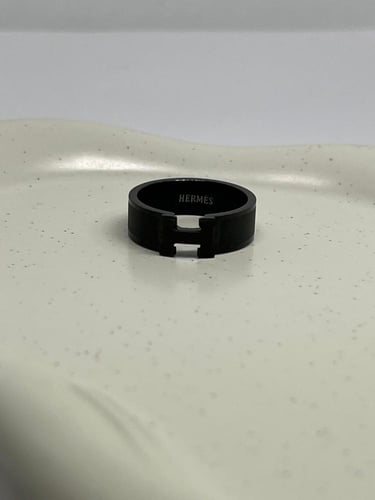 خاتم هيرمس ذهبي