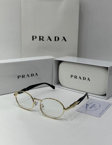 نظارة PRADA أطار اسود عدسة شفاف