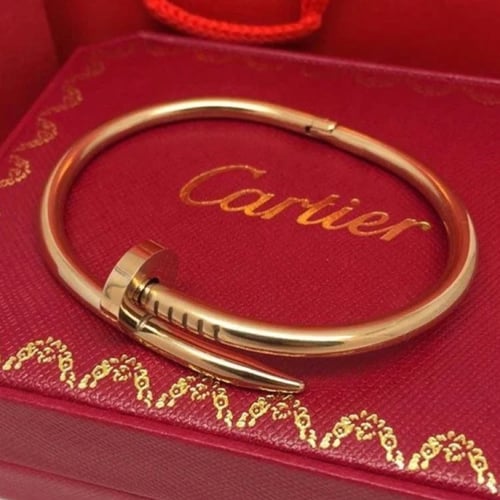 إسوارة carter المسمار