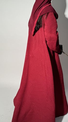 عبايه كلوش لنن مكسر