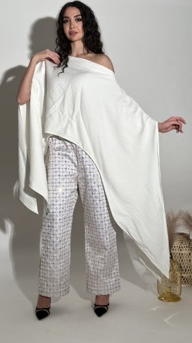 بدلة نسائية قطعتين بيضاء