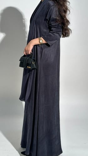 عباية كلوش حرير مغسول إيطالي رمادي