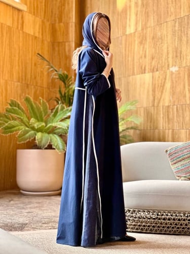 عباية نص كلوش ترقال هندي ازرق