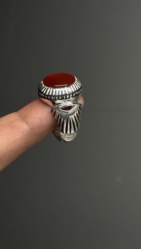 أحمر دائري زجاجي مائي - موديل شمس