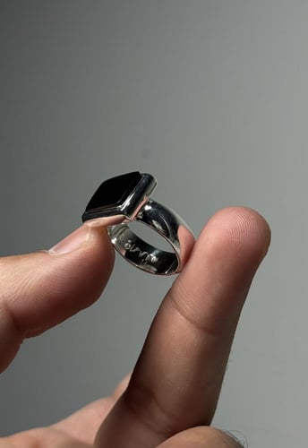 جزع أسود - صياغه كلاسيك مغلقه