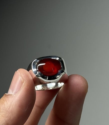 أحمر زجاجيه عاليه - صياغه ثقيله 1