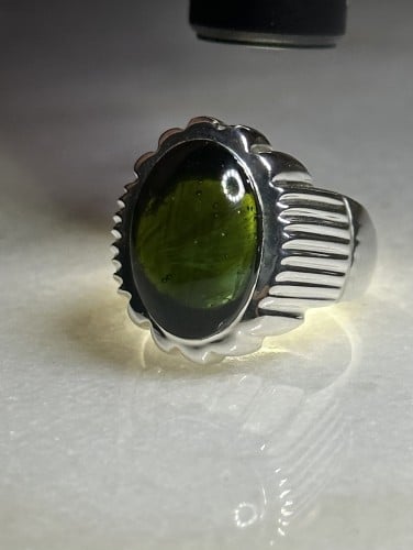 بركاني يماني اخضر