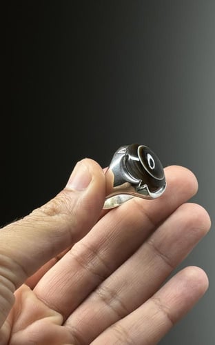 بقراني يماني اسود