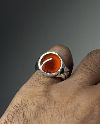 رماني زجاجي شجري