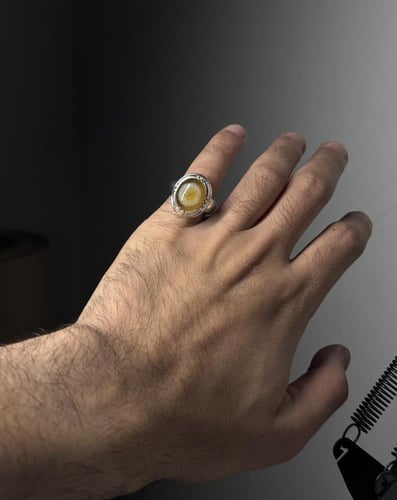 هندي أصفر فلاور