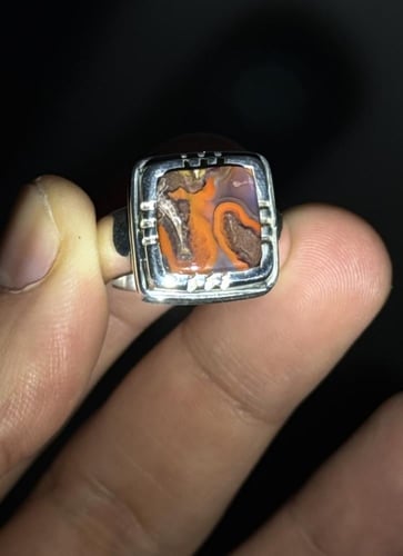 بنفسجي زعفراني مريع صغير