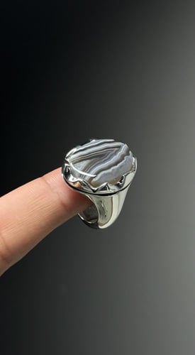 جزع يماني مرتب