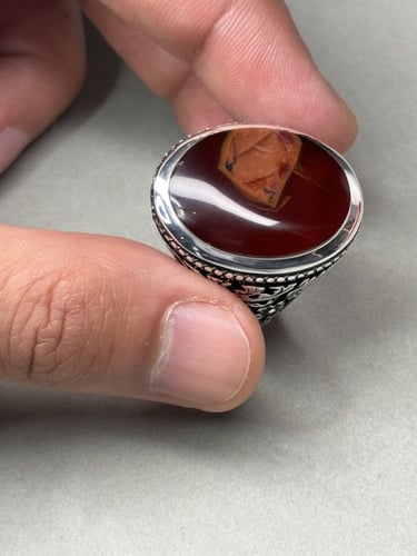 أحمر مزعفر تشجير خفيف