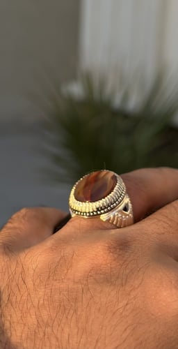 زجاجي خطوط زعفران