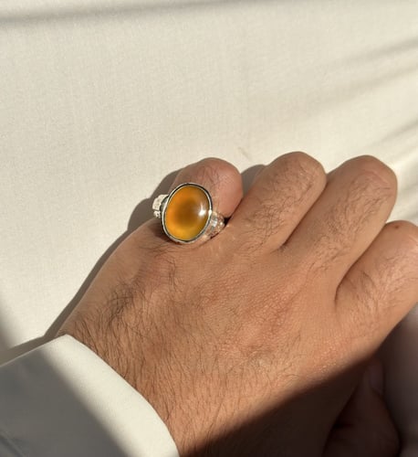 أصفر ليموني | نقش بدون تكحيل