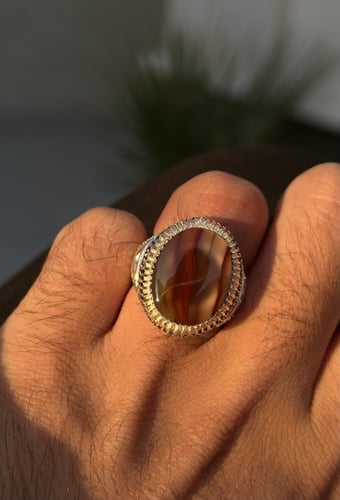 زجاجي خطوط زعفران