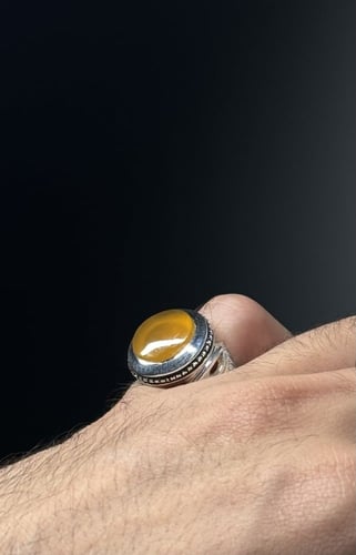 أصفر ليموني طبيعي دائري