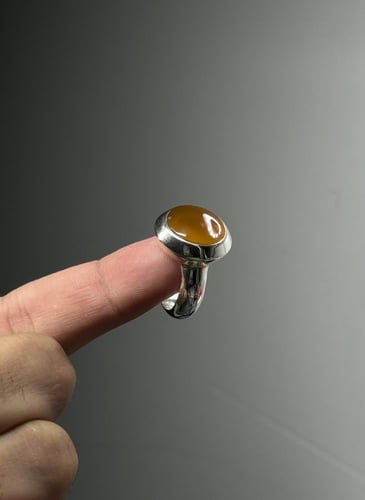 أصفر ليموني طبيعي زجاجي دائري