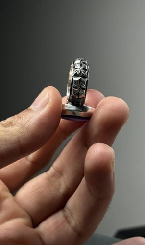 بنفسج غامق تراش 1