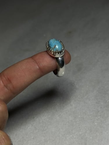 فيروز نيشابوري