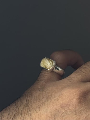 كهرمان كلنقرادي - تشخيط بياض