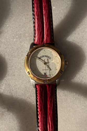 ويست إند فنتج مخزنه - سير أحمر