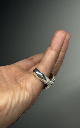 أحمر رماني زجاجيه مائيه عاليه