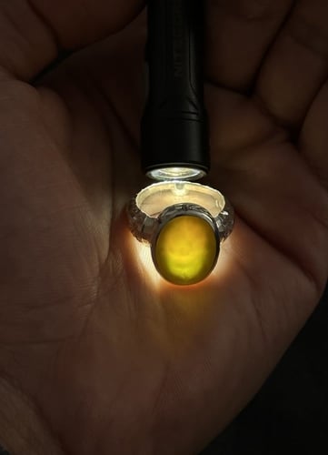 أصفر ليموني | نقش بدون تكحيل