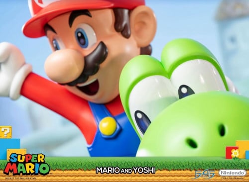 First 4 Figures MARIO AND YOSHI STANDARD EDITION