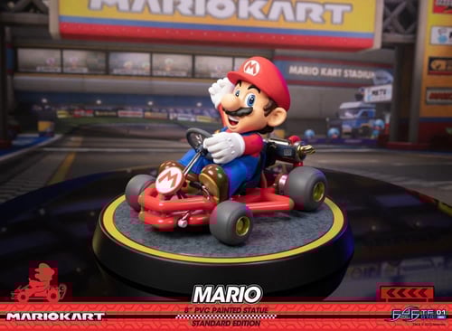 First4Figures Mario Kart - Mario (Standard)