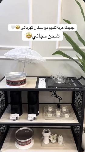 عربة تقديم مع سخان كهربائي