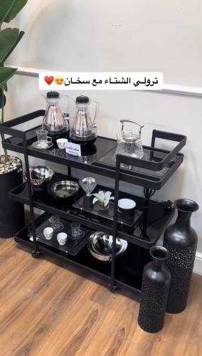 عربة ضيافة مع سخان كهربائي