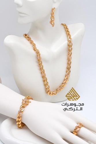 طقم ذهب عيار 21