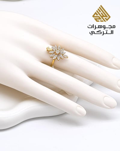 طقم ذهب عيار 18