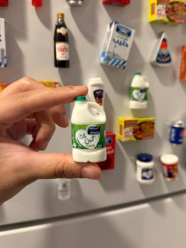 مغناطيس - لبن