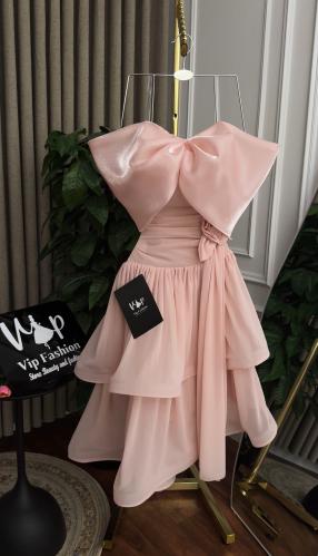 فستان رانيا الانيقة