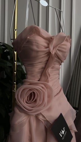 فستان يوكا الانيقة