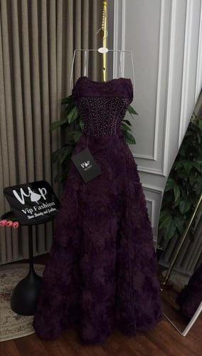 فستان جُلنار الانيقة