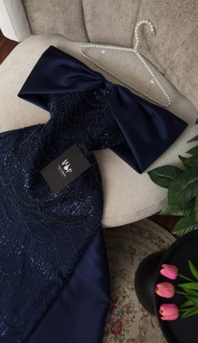 فستان زاهيه الانيق