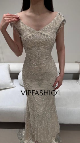 فستان بيرلا الانيقة