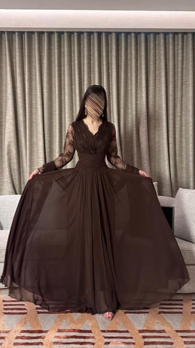 فستان نهله الانيقة